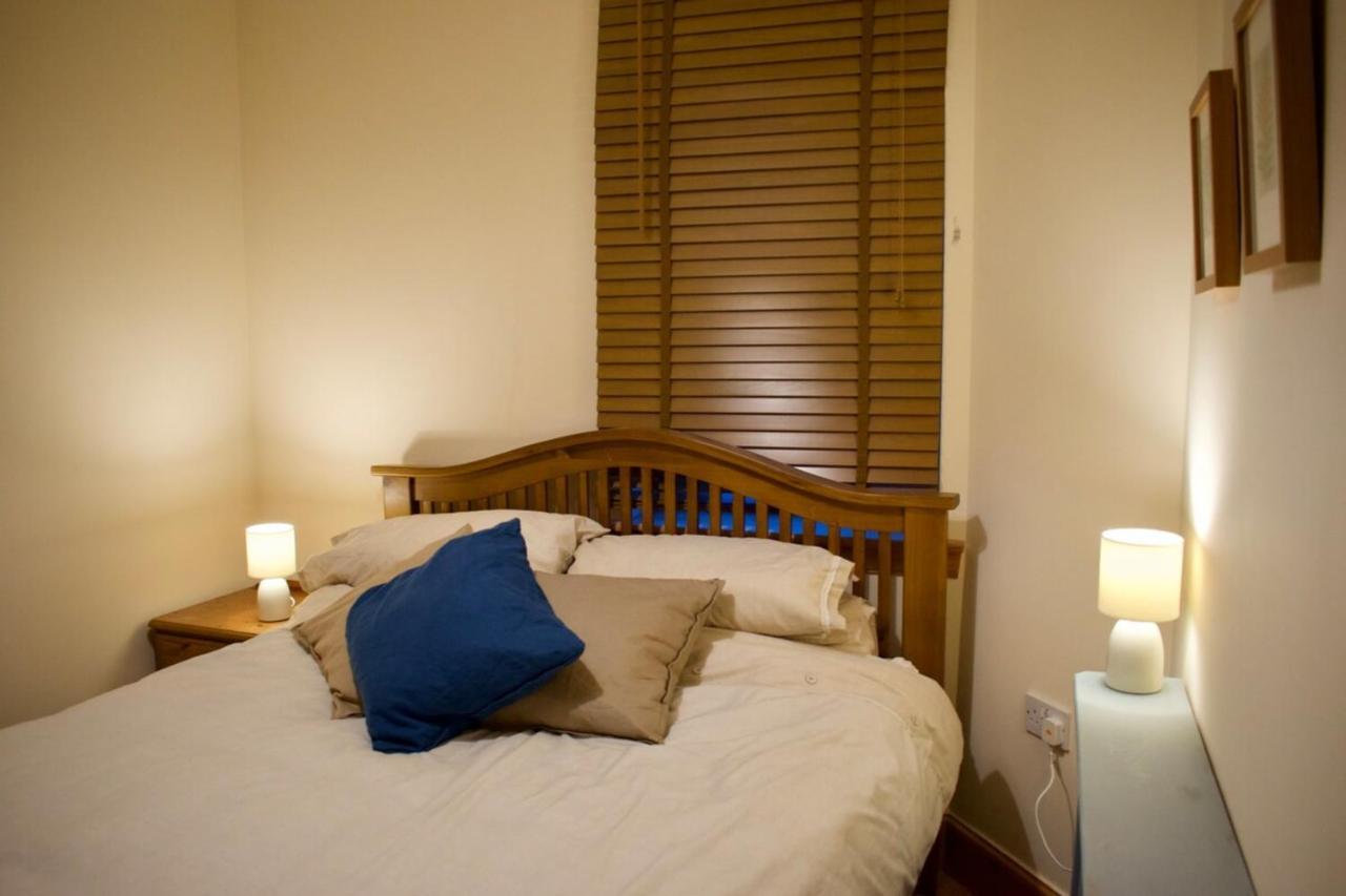 Newly Refurbed Home With Free Parking EDI Eksteriør billede