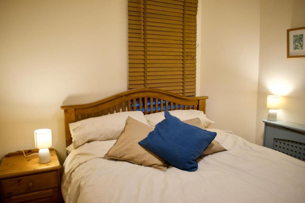 Newly Refurbed Home With Free Parking EDI Eksteriør billede